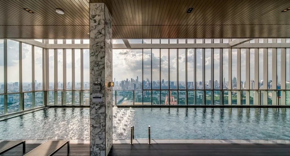Park Origin Phrom Phong