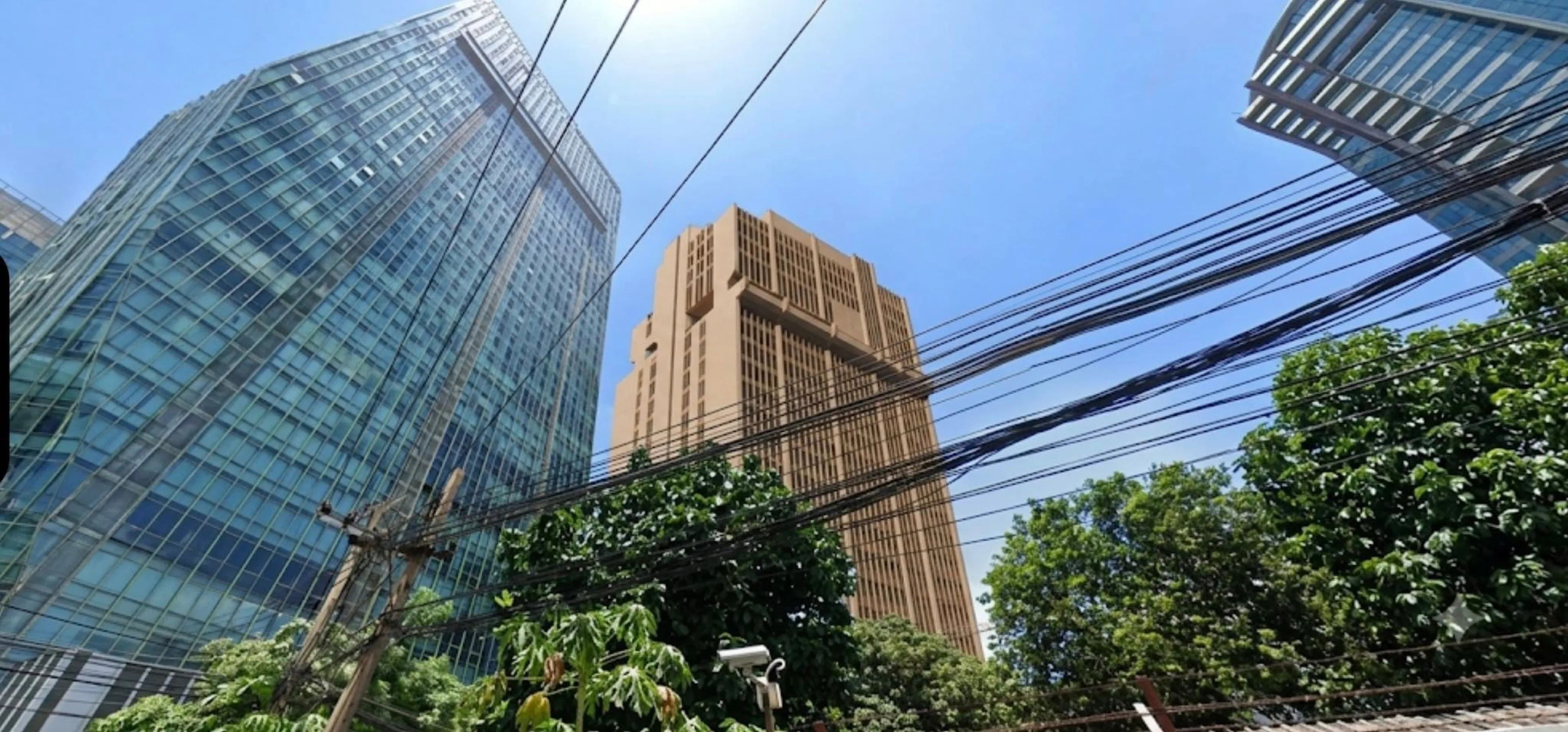 Ayathorn Ratchathewi Hotel: New Bangkok Hotel with Direct MRT Orange Line Access